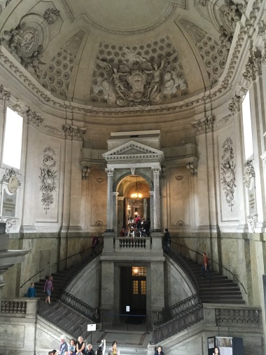 Entry hall, Royal Palace